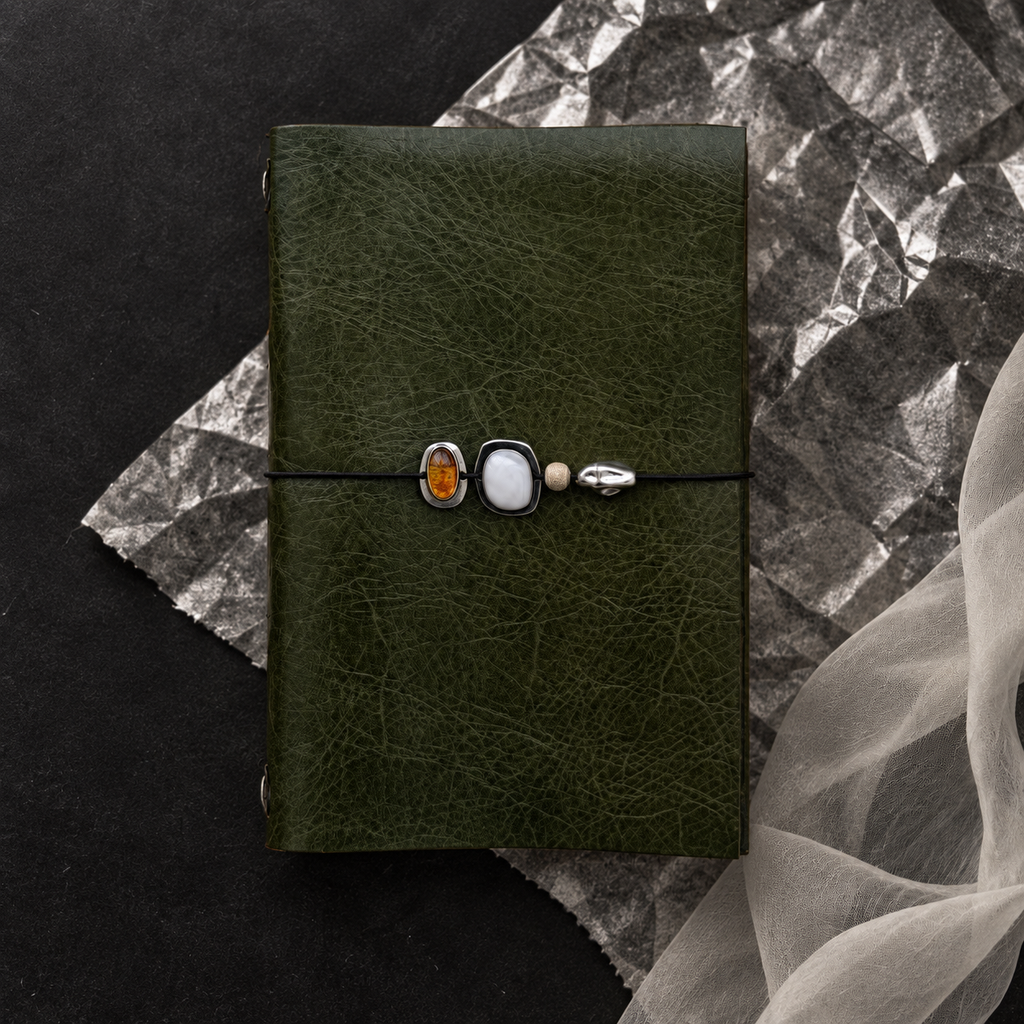 ARCHIVE 0024 — FORÊT / Green Leather Journal A5