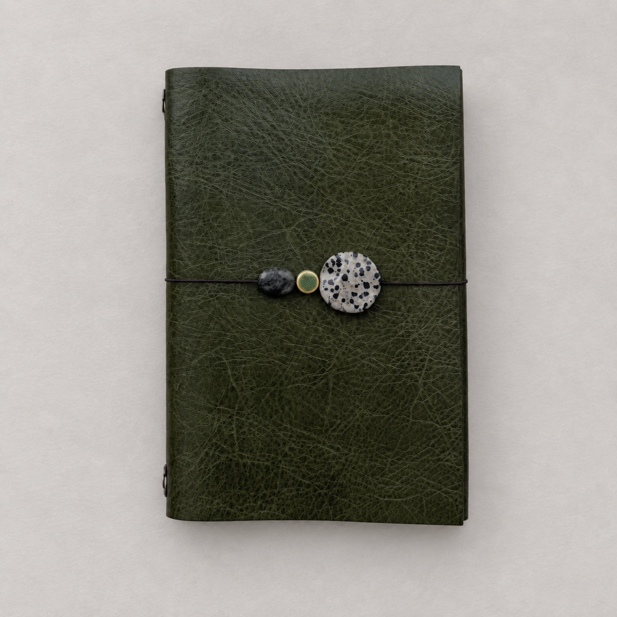 ARCHIVE 0020 — FORÊT / Green Leather Journal A5